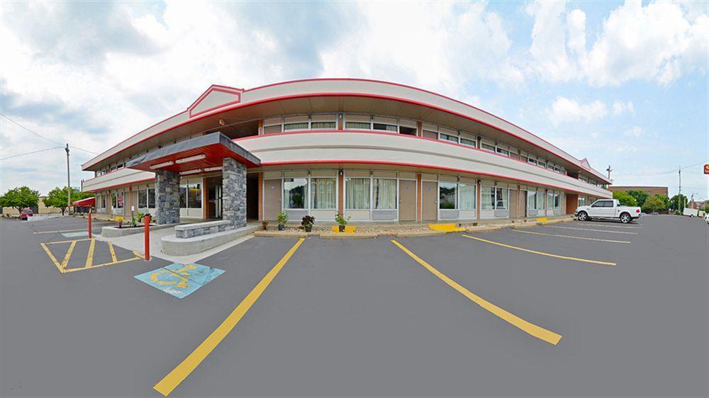 Econo Lodge Zanesville Eksteriør billede
