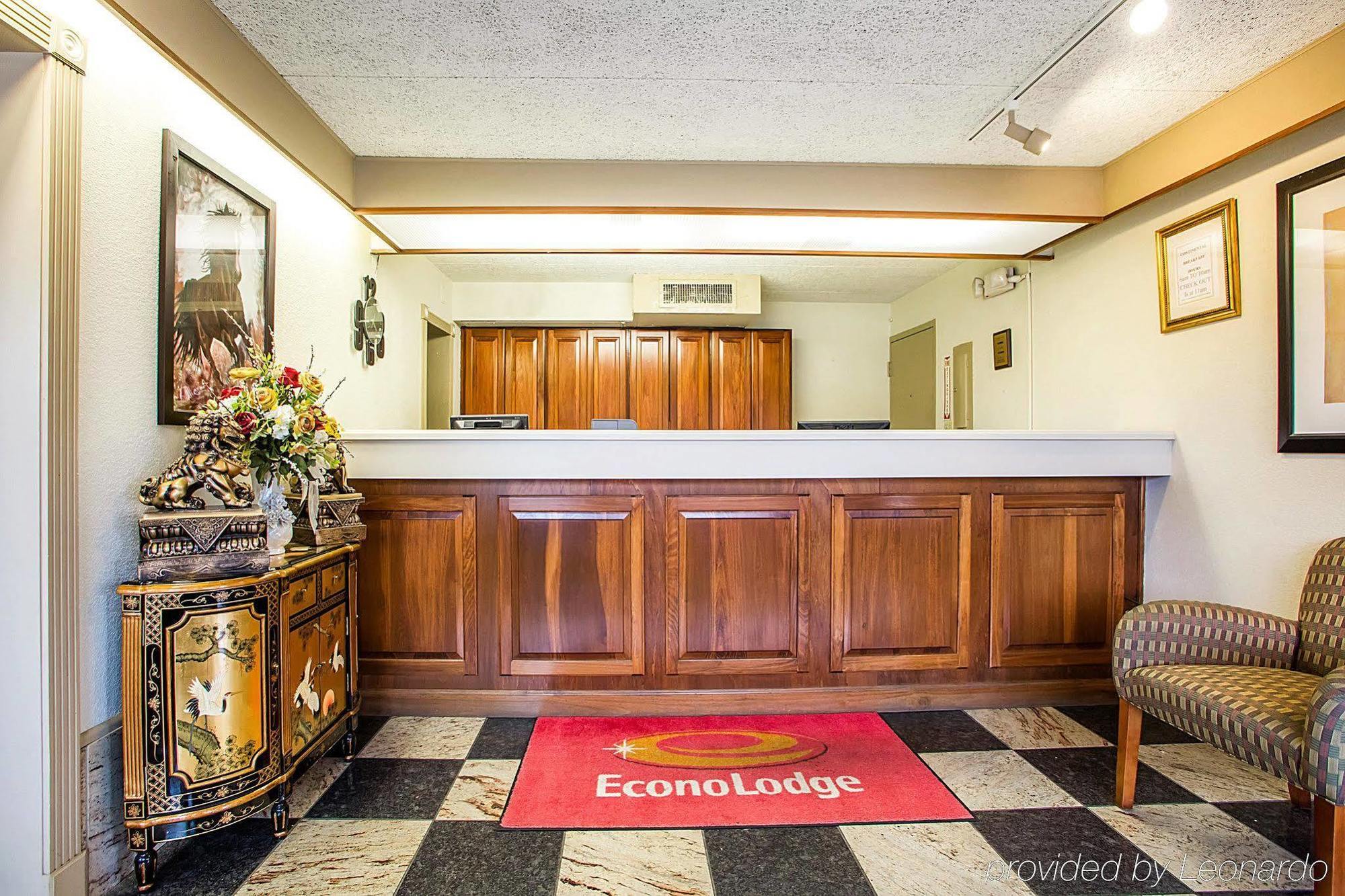 Econo Lodge Zanesville Eksteriør billede