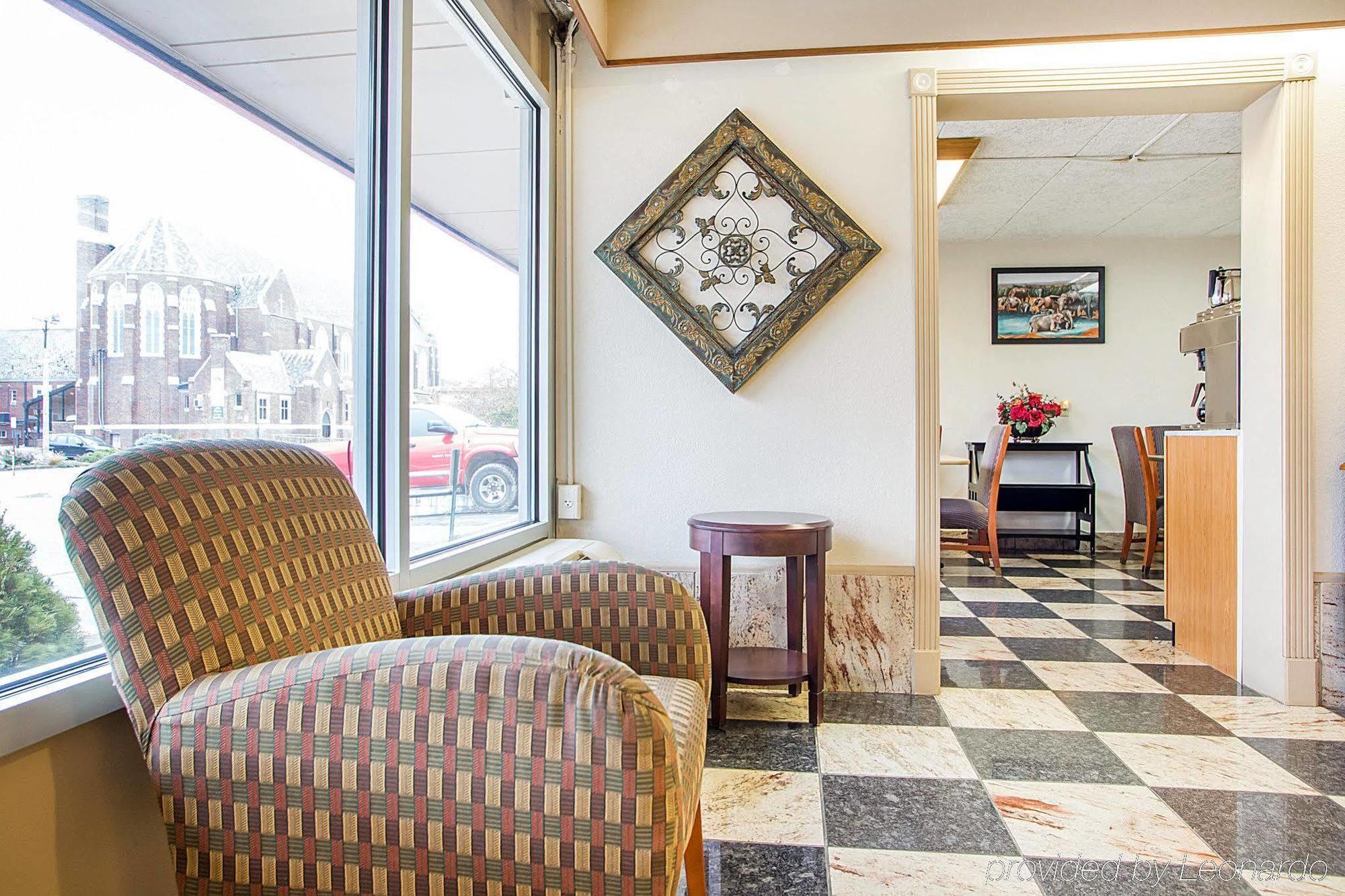 Econo Lodge Zanesville Eksteriør billede